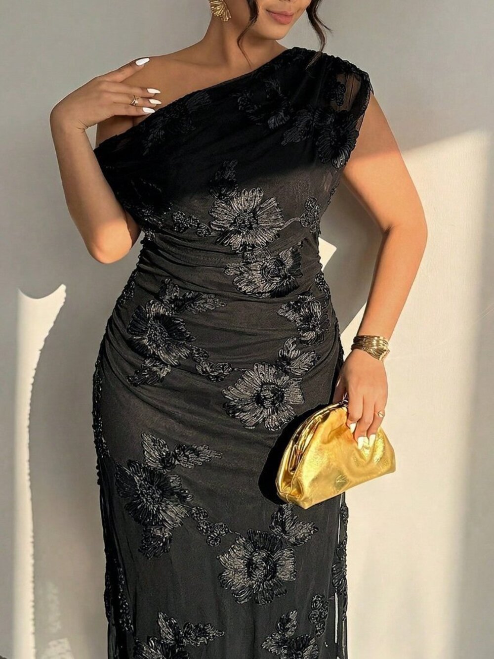 Black Elegant Women's Plain Asymmetrical Bodycon Evening Dress - Picture 4 of 6